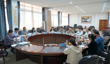 堅持創新驅動引領公司雙效提升和(hé)高(gāo)質量發展